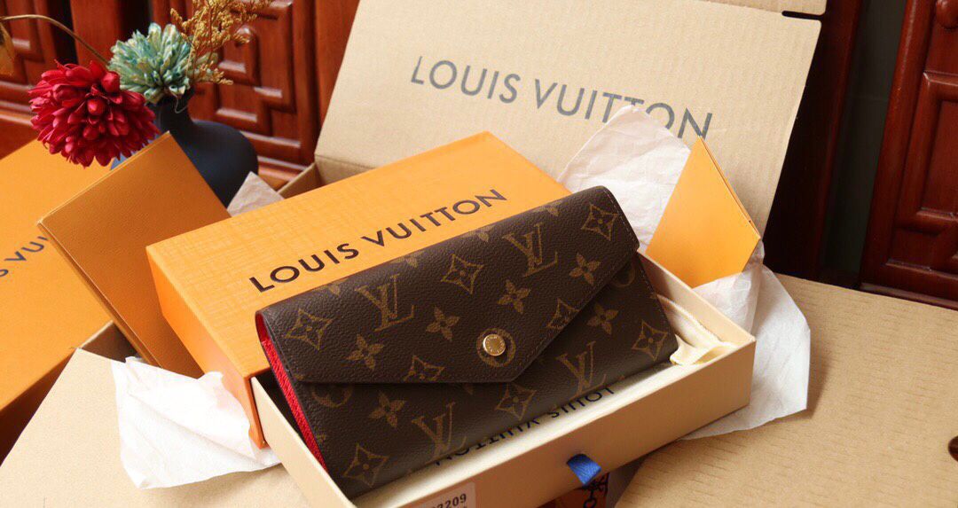 New Authentic Louis Vuitton Brown Monogram Sarah Wallet with Poppy Red interior  