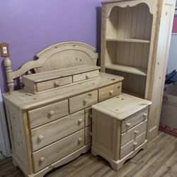 Girl’s Bedroom Set 