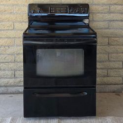 USED FRIGIDAIRE 30" FREESTANDING SMOOTH-TOP ELECTRIC RANGE HOME KITCHEN MAJOR APPLIANCE