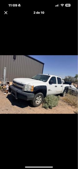 Chevrolet Silverado Crew Cab Pickup Truck
