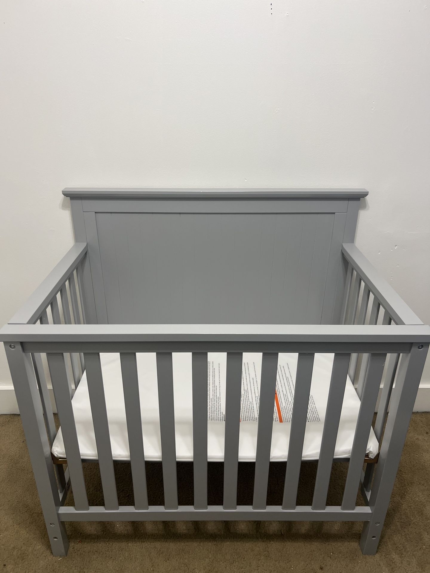 Gray 4 In 1 Crib