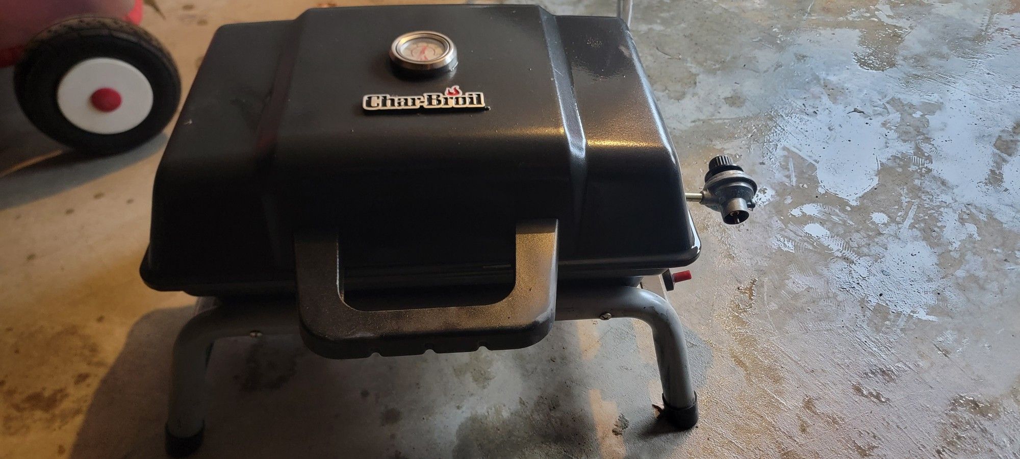 PROPANE GRILL