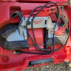 Milwaukee Bandsaw