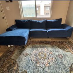 Sectional Couch FREE DELIVER