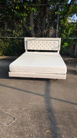Queen bed