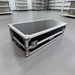 Odyssey Flight Case Utility Trunk Road Case w/ Wheels & Dividers 42"x12"x19" Some light rust