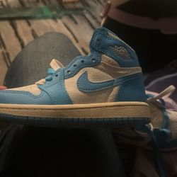 Nike Air Jordan 1 Retro OG Size 11 In Kids