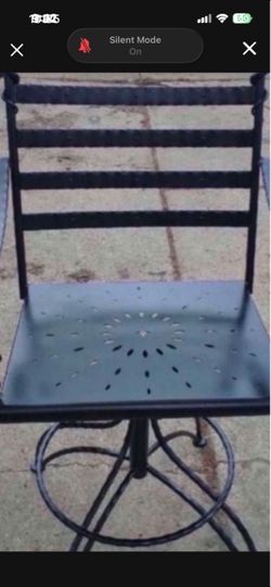 Wrought Iron Swivel Bar Stool