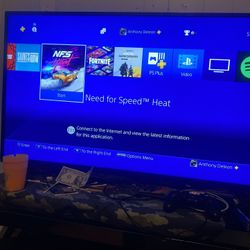Ps4 Slim With 3 Games 
