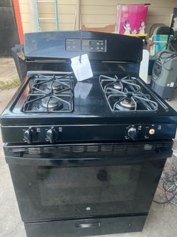 One year old gas stove