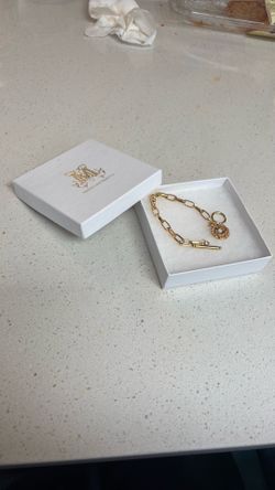Mathew & Marie Co Evil eye charm bracelet
