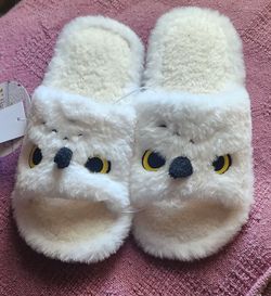 Harry Potter Hedwig Women's Plush Slipper