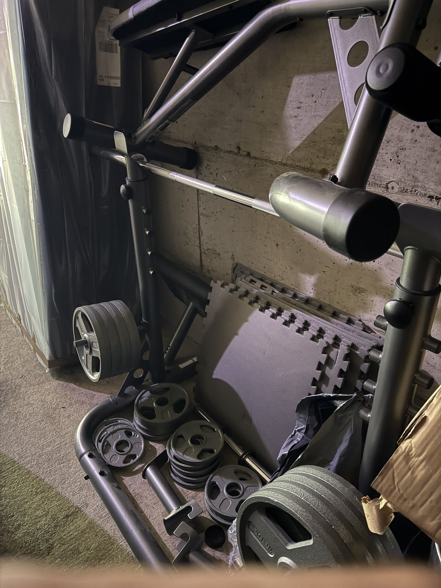 Weight Bench/Squat Rack