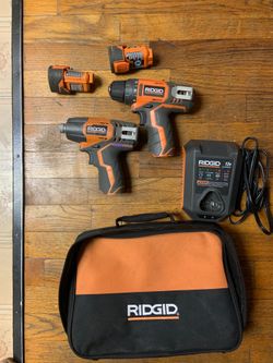 Ridgid cordless drill/ driver impact kit with batteries/charger and bag
