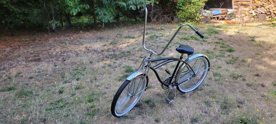 Vintage Beach Cruiser Bicycle