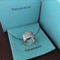 Tiffany & Co Sterling Silver Atlas Ring Wide Band Roman Numerals