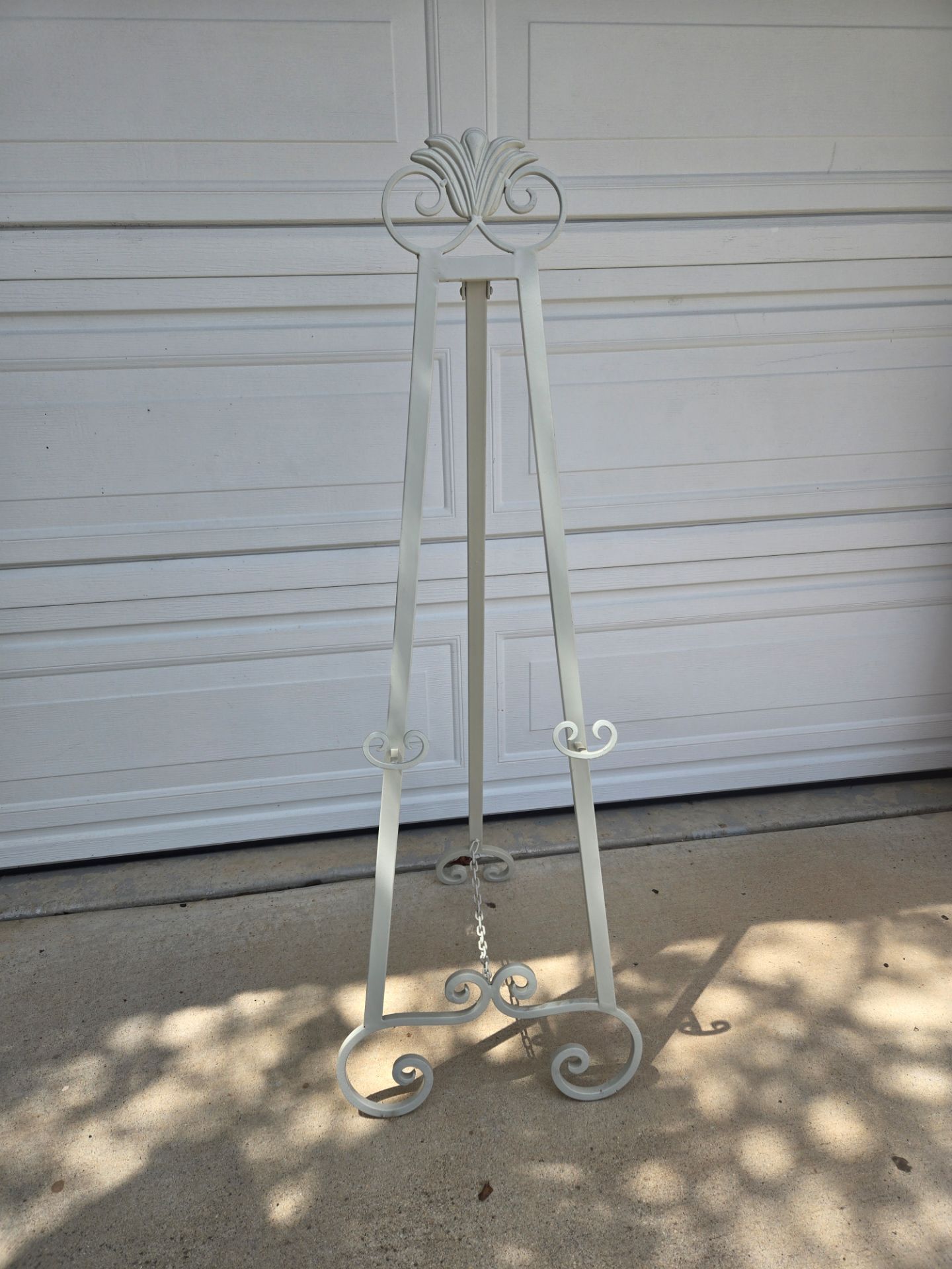Metal Easel