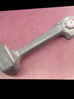 Roberts adjustable knee kicker carpet