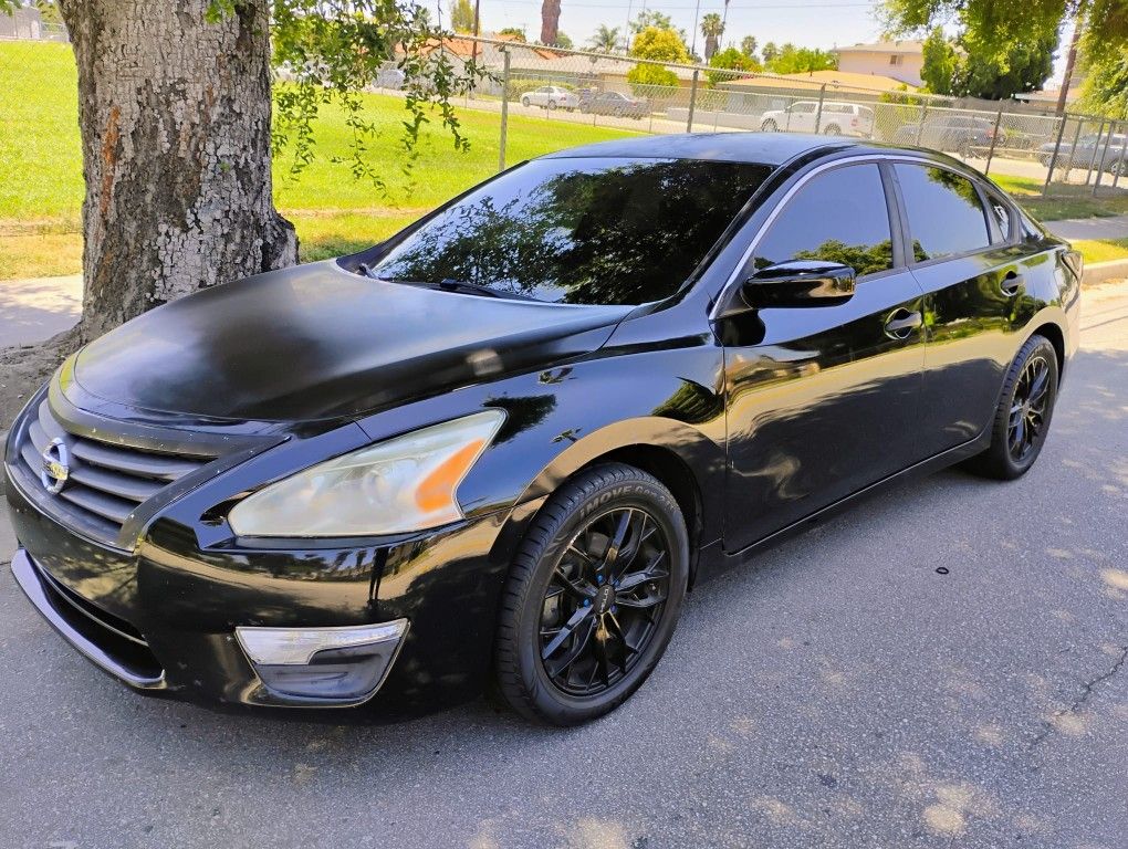 2015 Nissan Altima S