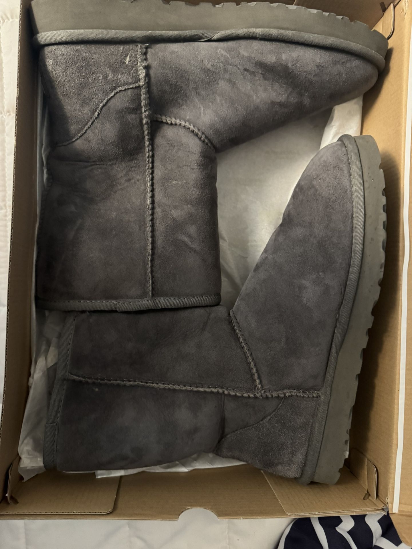 Women’s shoes Size 9-10