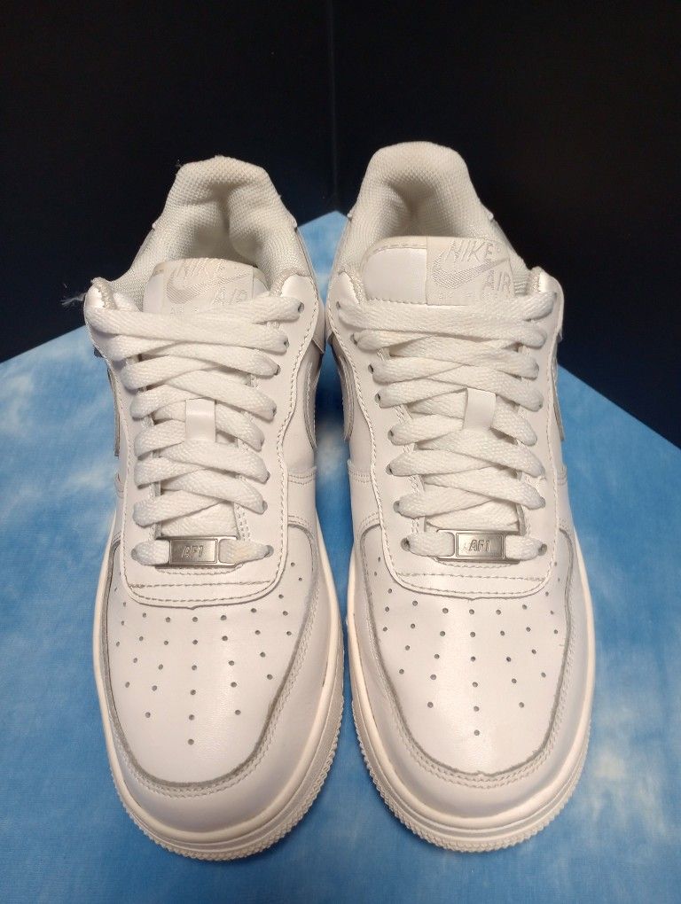 Nike Air Force 