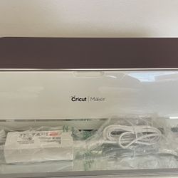 Never Used Cricket Maker AND supplies