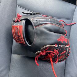 Rawlings Infield/pitcher Glove