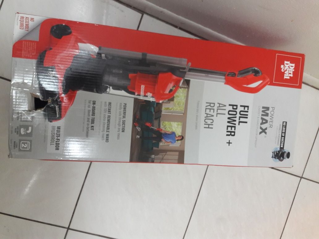 Dirty devil max full reach vacuum never been use box never been open