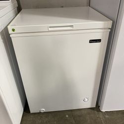 5 Cuft Chest Freezer
