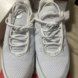 Tenis Blancos Nike Size 9