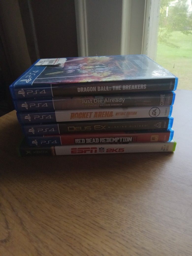 5- PS4 GAMES AND