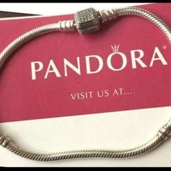 1 Pandora Moments Sparkling Pavé Clasp Snake Chain Bracelet