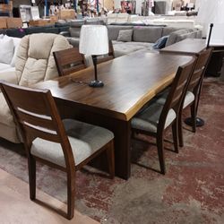 Sale! 7 PC Dining Room Table 