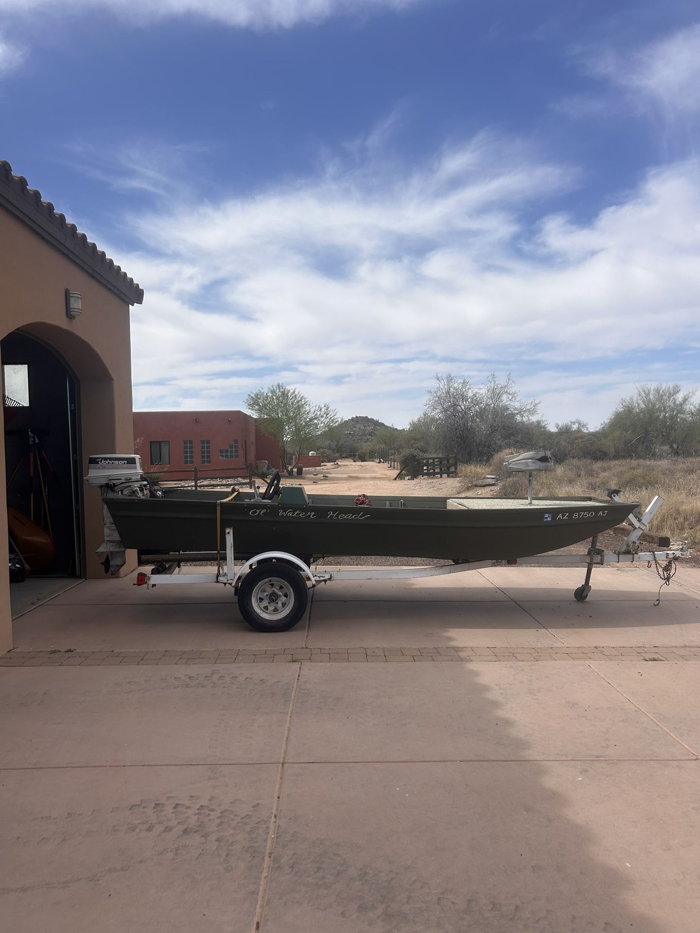 Selling Ol Water Head