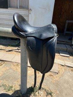 JRD Dressage Saddle