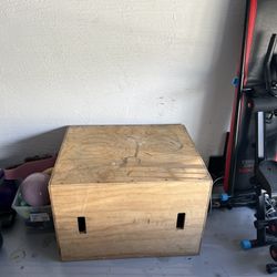 Wood CrossFit Box For Box Jumps