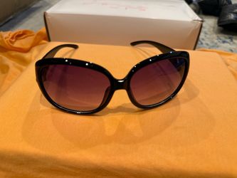 Oversized Black Frame Sunglasses