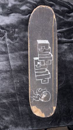 8.5 Skateboard 