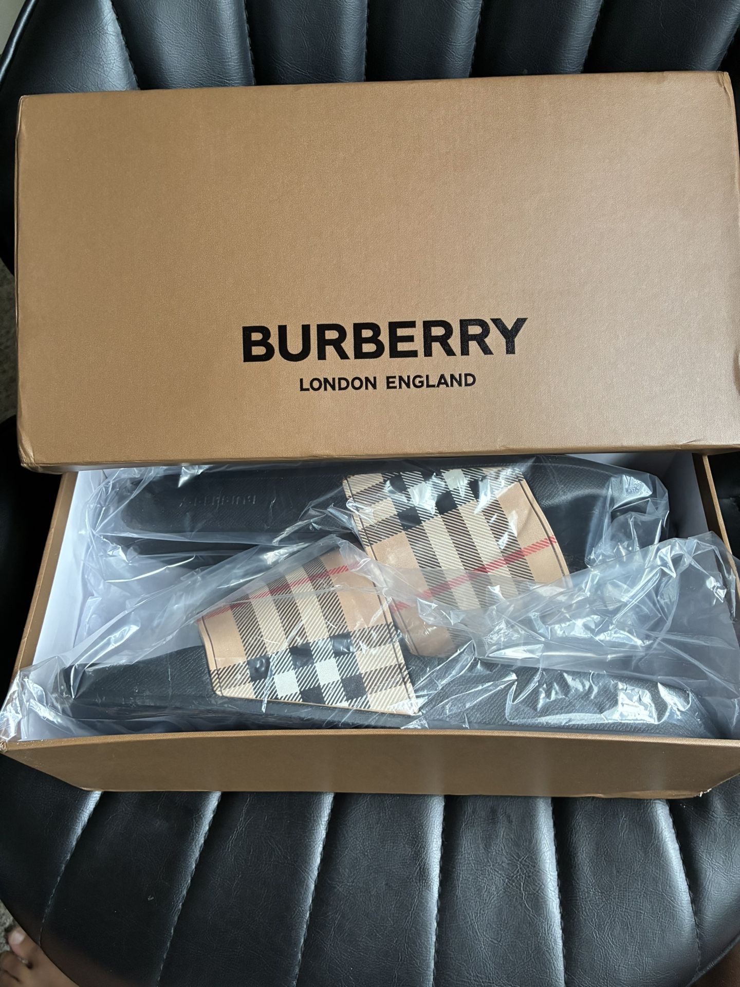 Burberry London Checkerboard slides