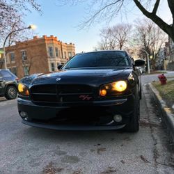08 Dodge Charger V8