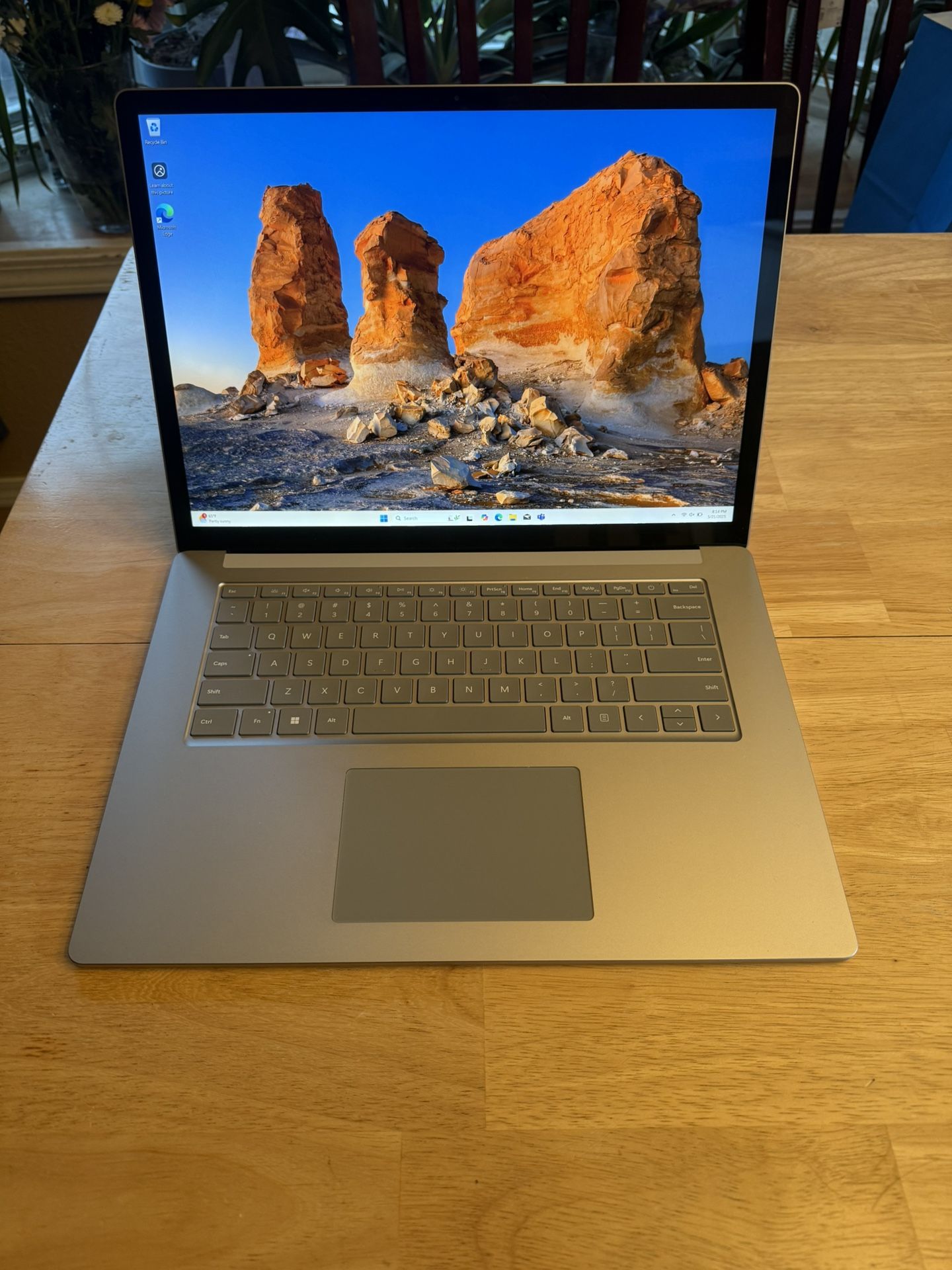Windows 8gig Computer For Sale!