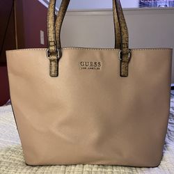 Pre loved GUESS Purse 
