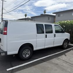 2016 GMC SAVANA G25 