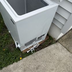 Deep Freezer Works Excellent, Has Slight Cosmetic Dent