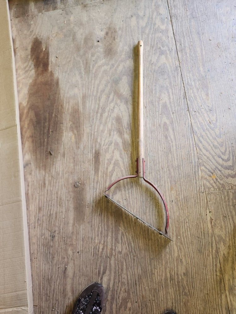 True Temper Grass Whip Weed Cutter 14'' Serrated Blade sickle
