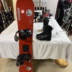 Salomon Snowboard Package With Boots And Bindings 