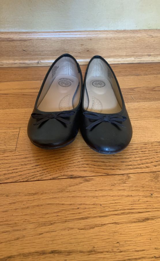 Kids shoes size 5 for girls