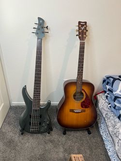 YAMAHA BASS & ACOUSTIC GUITAR