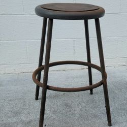 Vintage   Metal  Shop Stool 