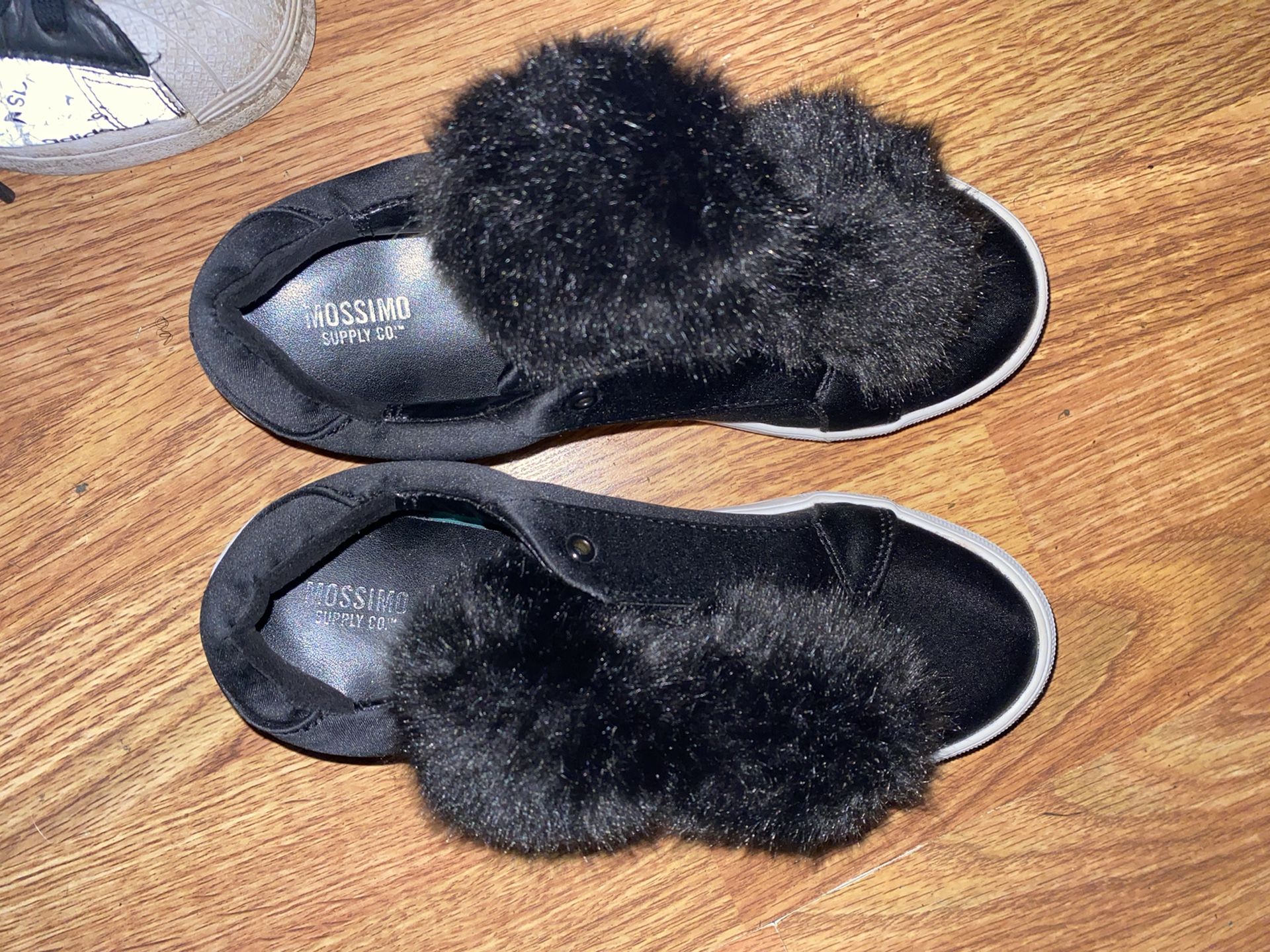 Black Shoes- Size: 7